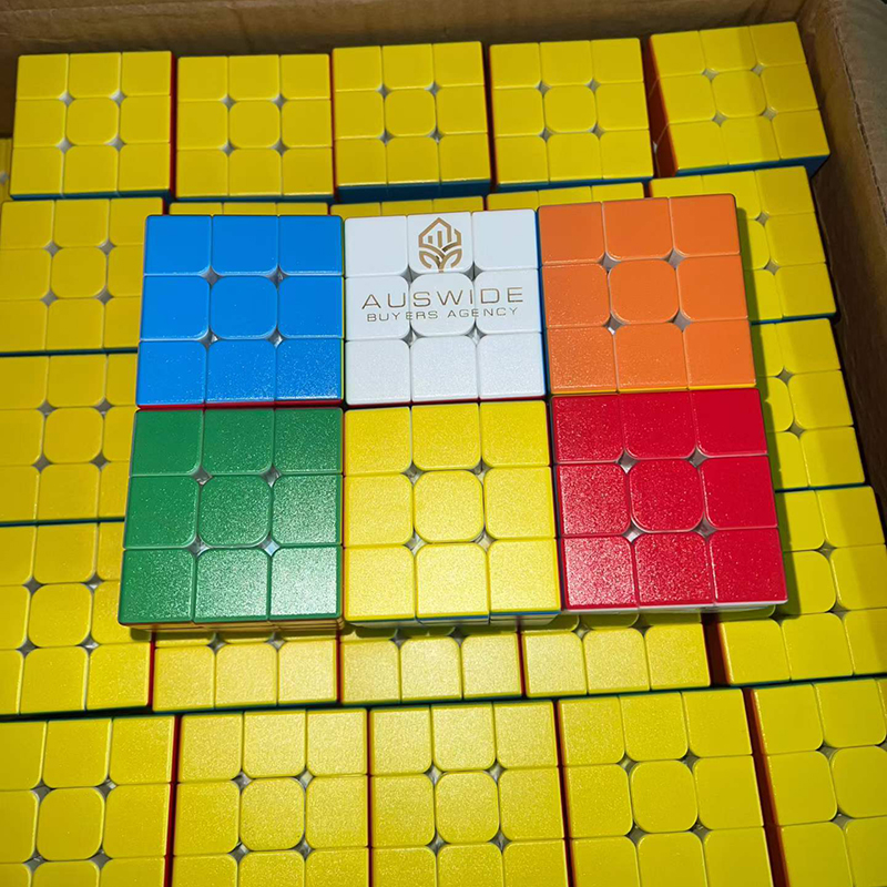 Rubiks kub med egen logotyp – individuellt tryck ｜profilproduktermedtryck.com